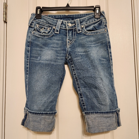 True Religion Pants - ⭐️ True Religion Sophie Cuffed Bermuda Shorts Size 25